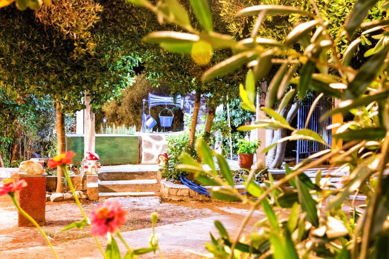Spiros Rooms Panormos  외부 사진