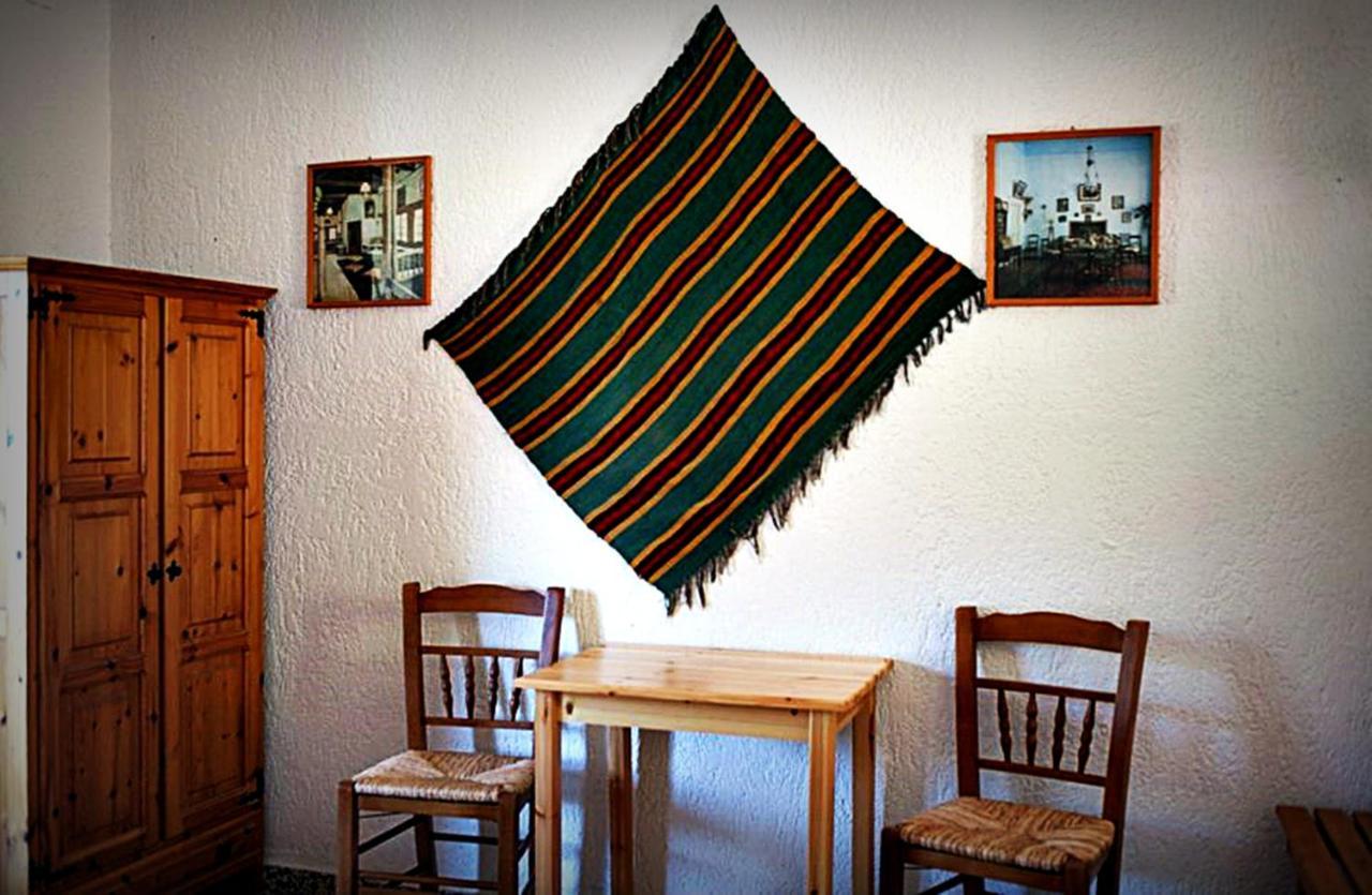 Spiros Rooms Panormos  외부 사진