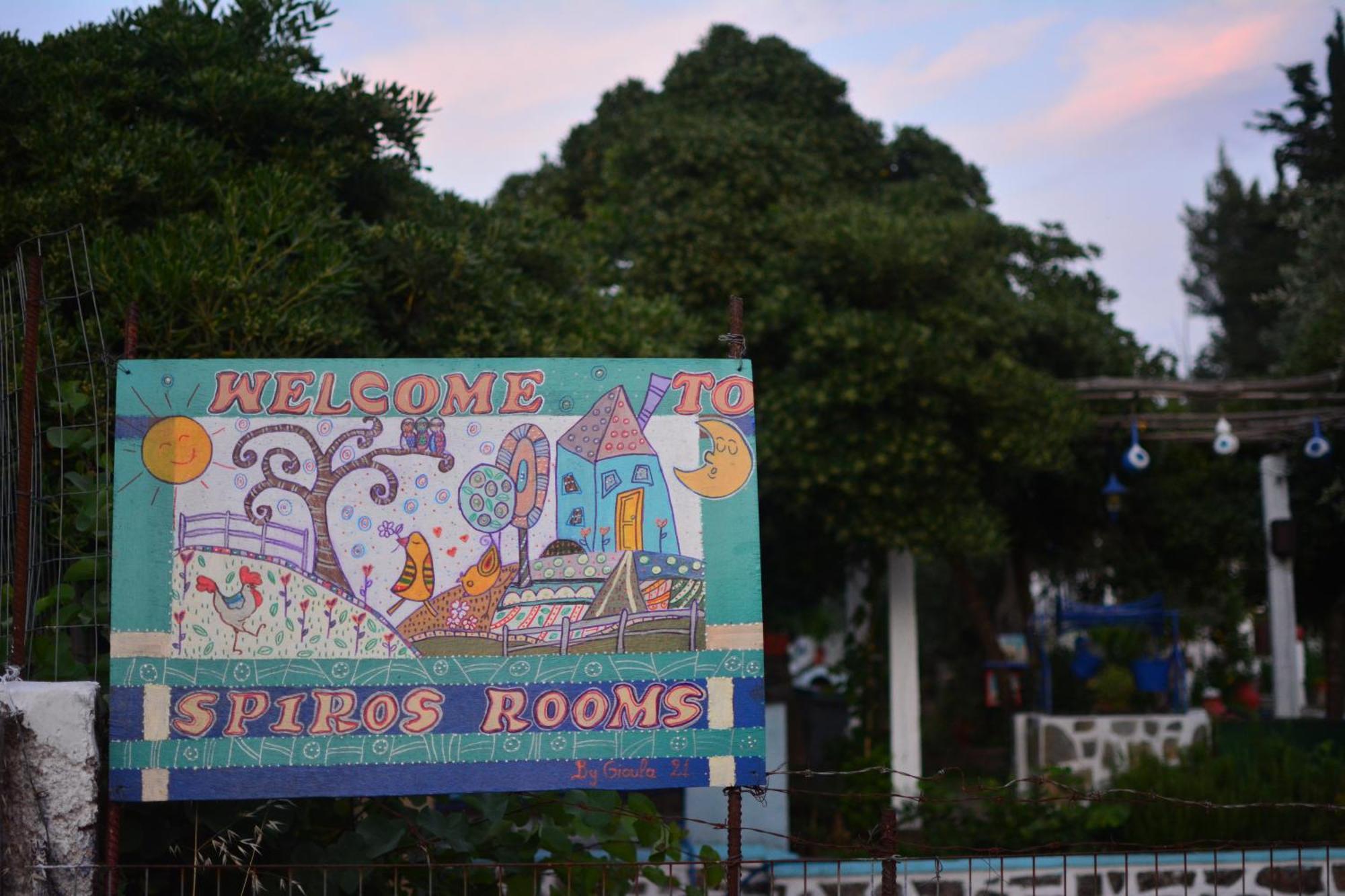 Spiros Rooms Panormos  외부 사진