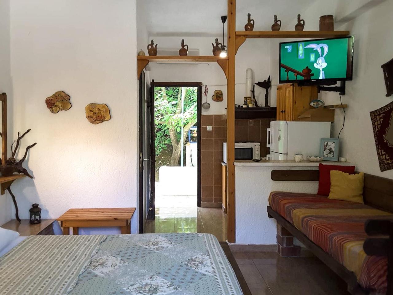 Spiros Rooms Panormos  외부 사진